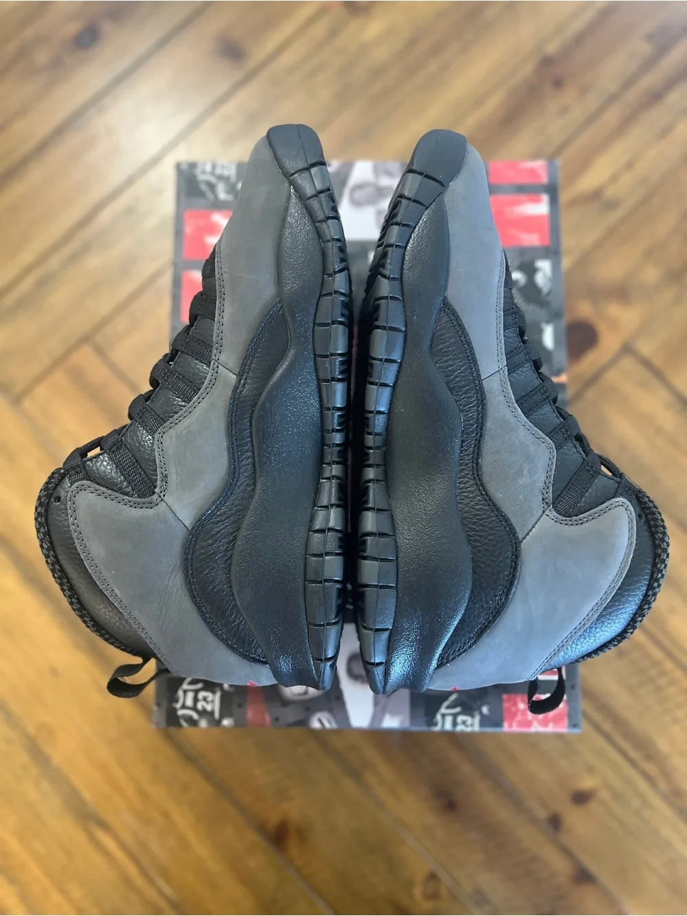 Air Jordan 10 Shadow 2025 size 9 Brandnew